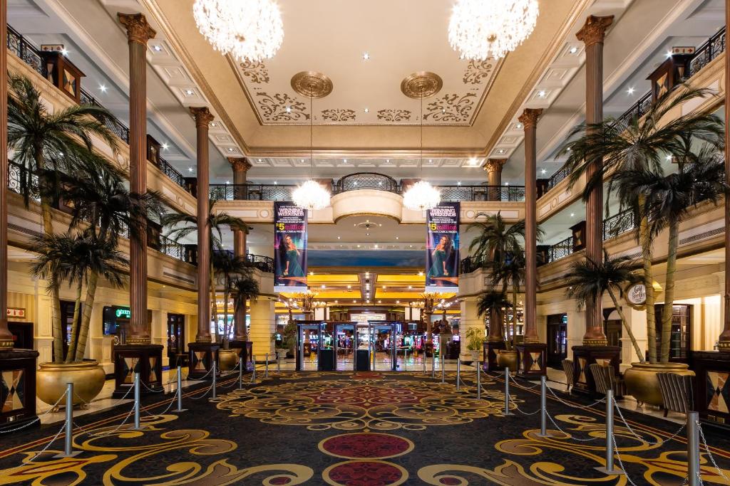 queen vegas no deposit bonus