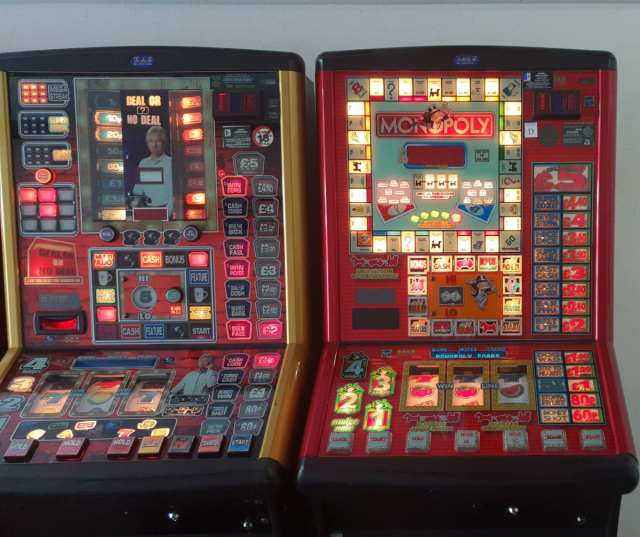 Pharaohs Gold 3 slot machine