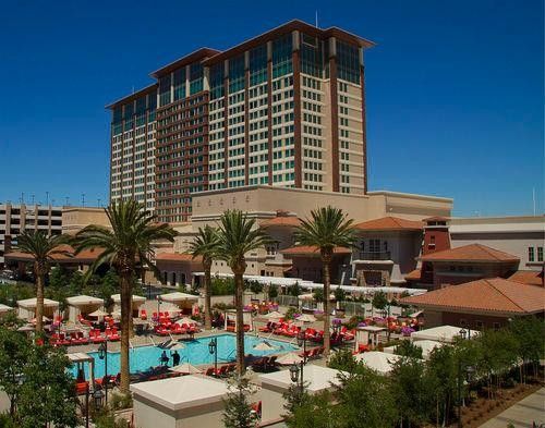 online casino foxium slots