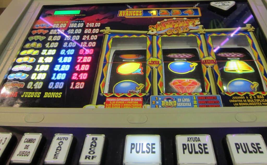 888 casino dinero real